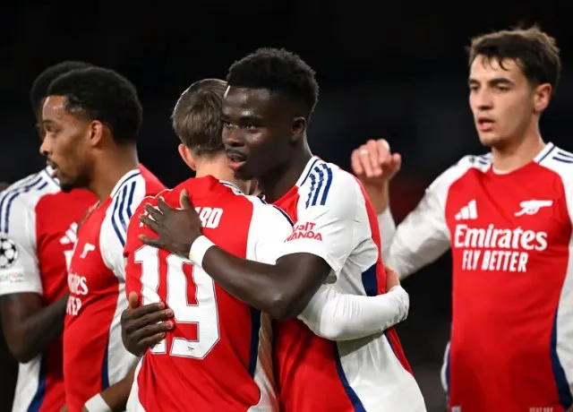 Bukayo Saka lập cú đúp giúp Arsenal đánh bại Monaco tỷ số 3-0