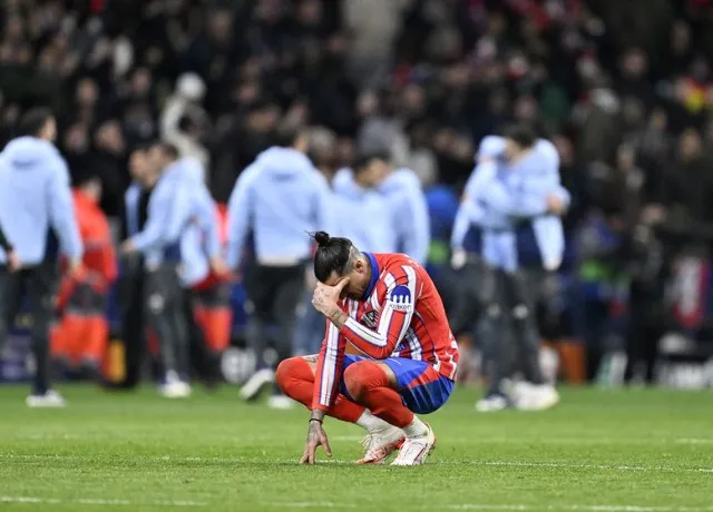 Nhà vua Real vượt qua Atletico Madrid bằng loạt pen định mệnh