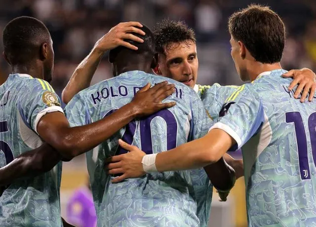 Juventus thắng đậm Al Ain tỷ số 5-0 trận mở màn