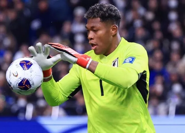 AC Milan đang muốn có thủ môn Zion Suzuki từ Parma