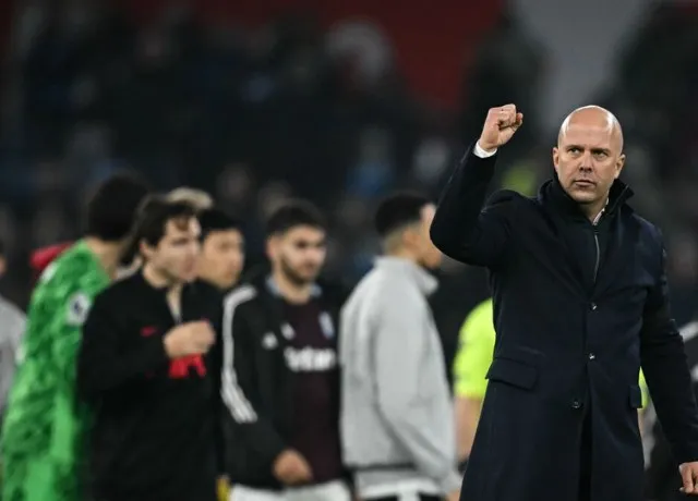 Liverpool’s defensive woes: Will Arne Slot find the solution in time?