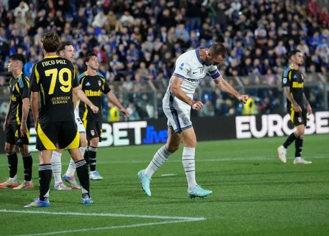 Inter cay đắng nhìn Napoli vô địch Serie A dù thắng Como 1907 tỷ số 2-0