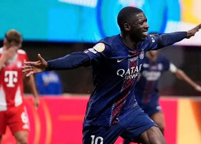 PSG thắng Bayern 2-0 dù phải chơi với 9 người trên sân